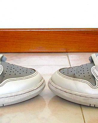 NIKE AIR JORDAN JV2 HV4400-14 bianche 5.5 UK 6y US