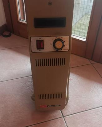 Termosifone con rotelle 1000 watt