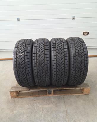 4 gomme Goodyear 225 65 17  Termiche seminuove