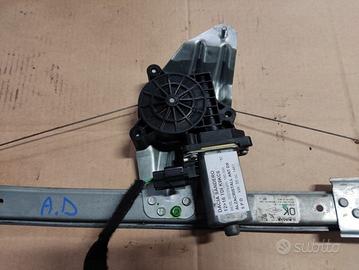 Alzacristallo anteriore dx DACIA SANDERO del 2013