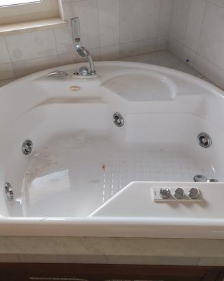 vasca jacuzzi
