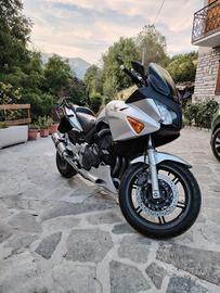 Moto Honda CBF 600S