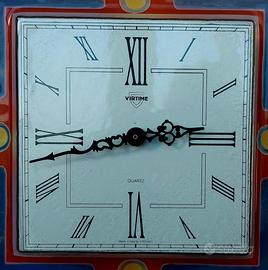 Orologio da parete in vetro di murano perfetto.