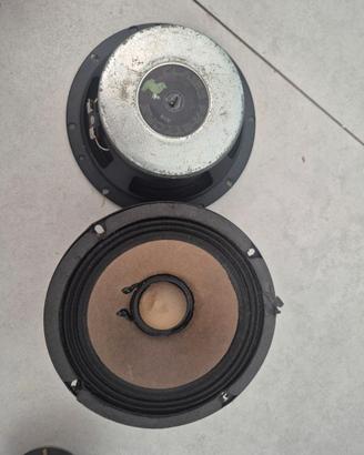 Hi-fi car