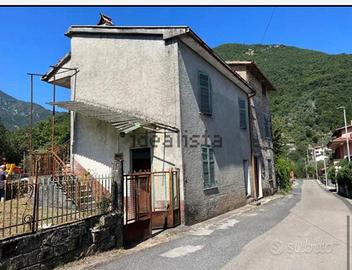 Casa singola con terreno