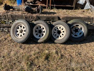 Cerchi Suzuki samurai