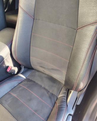 coprisedili in pelle Mazda 3