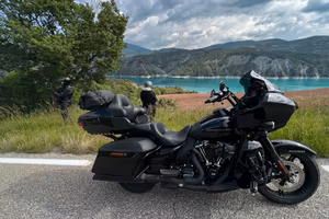 HARLEY DAVIDSON ROAD GLIDE LIMITED