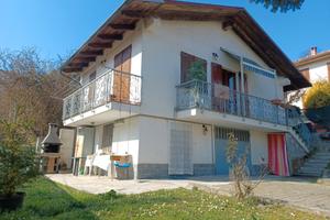 Villetta indipendente con giardino