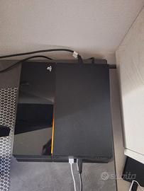 Ps4 + giochi e controller