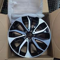 N..4 CERCHI DA 18" PER Mercedes GLA