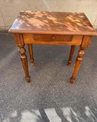 Tavolino/scrittoio in legno massello