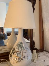 Lampada grande in ceramica disegnato a mano