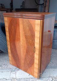 Macchina da cucire Singer anni '70