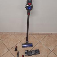 Dyson V8 usato ma perfetto 