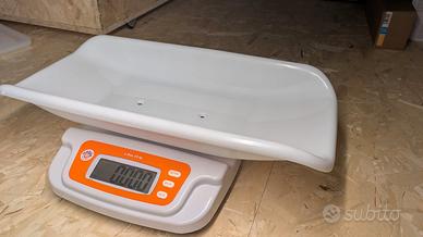 Bilancia neonato bambino