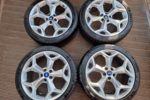 Cerchi Ford 19 5x108 e gomme Michelin Pilot Sport