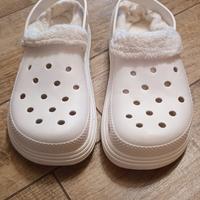 Ciabatte in plastica bianche foderate