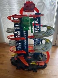 Hot Wheels Ultimate Garage con T-Rex