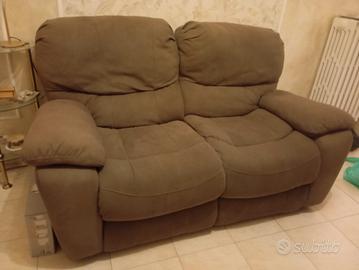 Divano reclinabile