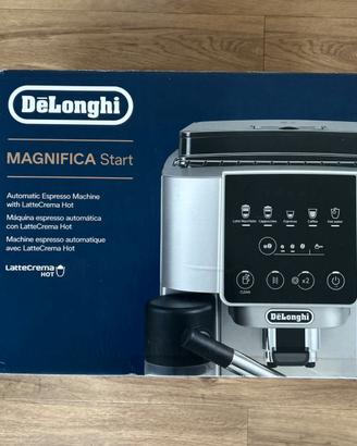 La macchina per caffè De'Longhi Magnifica Start