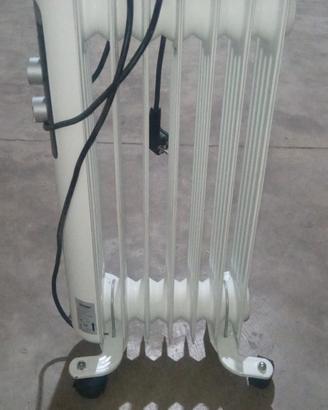 Termosifone elettrico a olio