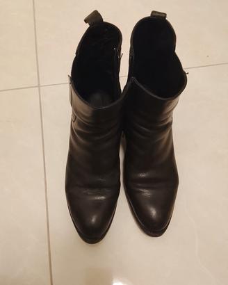 Stivaletti donna misura 40