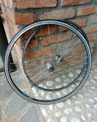 cerchi Nisi mozzi Campagnolo