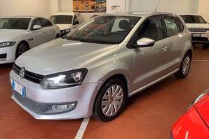 VOLKSWAGEN POLO 1.2 Comfortline 2013 EURO 5B IDEAL