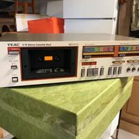 TEAC V-9 Stereo Cassette Deck