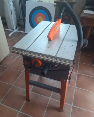 Sega da banco per legno