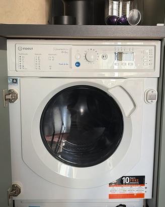 Lavasciuga Indesit