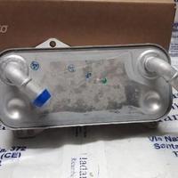 Radiatore olio motore audi q3 2.0 tdi 0bh317019