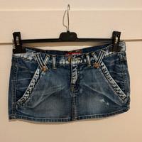 Minigonna jeans a vita bassa