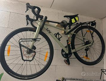 Gravel-Travel Giant Liv Devote