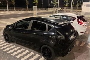 ford Fiesta 1.4 messa benissimo 