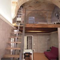 Antica casa con volta a vista e grazioso soppalco