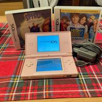 Nintedo ds con caricatore originale e giochi
