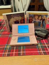 Nintedo ds con caricatore originale e giochi