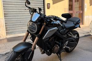 Honda CB650R 2019