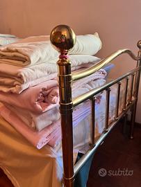 Letto 1 piazza in ottone