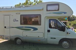 camper mansardato mc Louis glen 432 5 posti letto 
