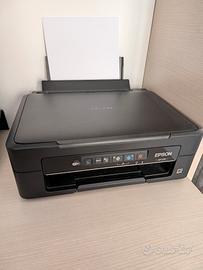 Stampante multif. Wi-Fi Epson XP-215 + 17 cartucce