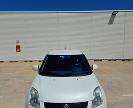 Suzuki Swift bianco perlato