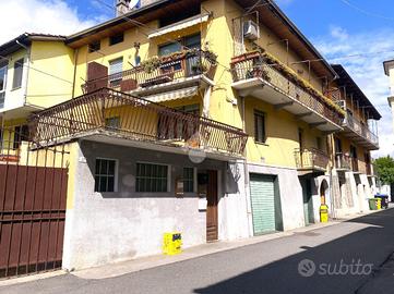 5 LOCALI A BORGOFRANCO D'IVREA
