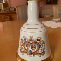 Bottiglia commemorativa di whiskey bells