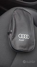 borsa portaoggetti audi