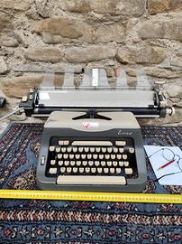 Macchina da scrivere EVEREST