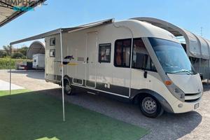 CARTHAGO CHIC I 47 - motorhome con letto matrimoni