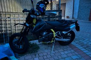 Swm sm 125r